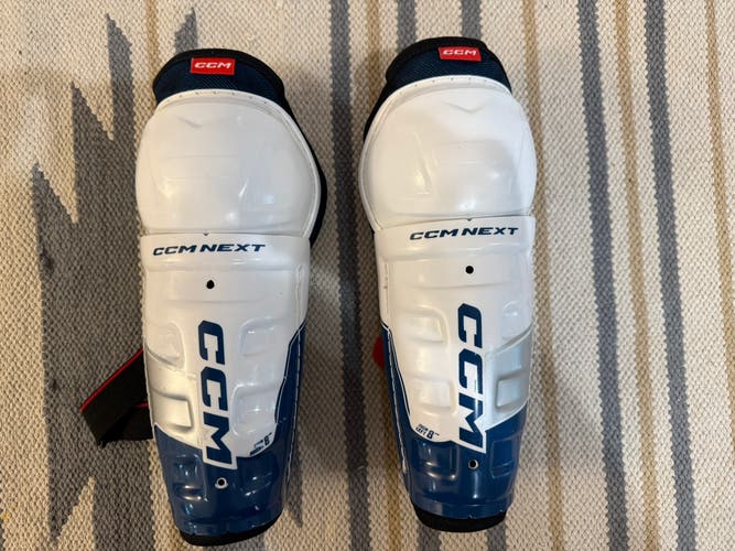 Youth CCM Next 8" Shin Pads (Used)