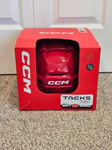 Red CCM Tacks 720 Helmet - Large