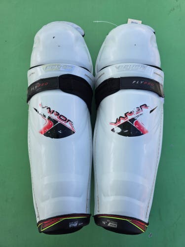 Senior Bauer Vapor Flypro Shin Pads 14"