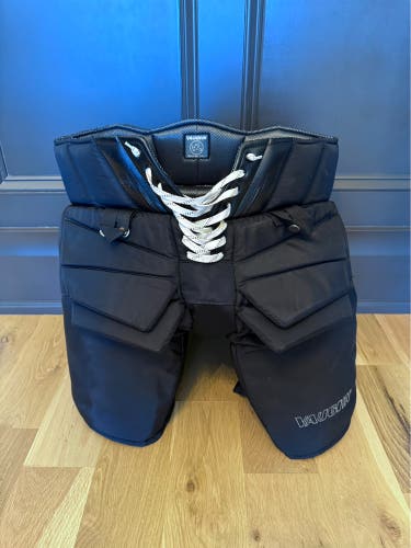 Senior XL Vaughn Pro Spec Hockey Goalie Pants (Used)