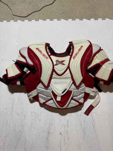 Small Bauer Goalie Chest Protector (Used)