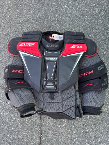 Intermediate Large CCM EFlex 2.9 Goalie Chest Protector