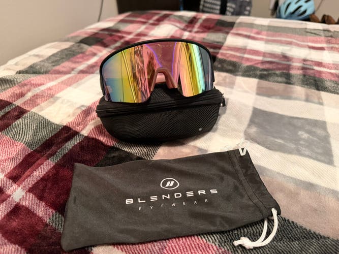 One Size Fits All Blenders Exposé Fortunate Gina (New)