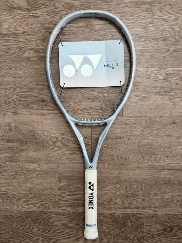 Yonex Muse 100 | Gripsize 4 1/8 | New