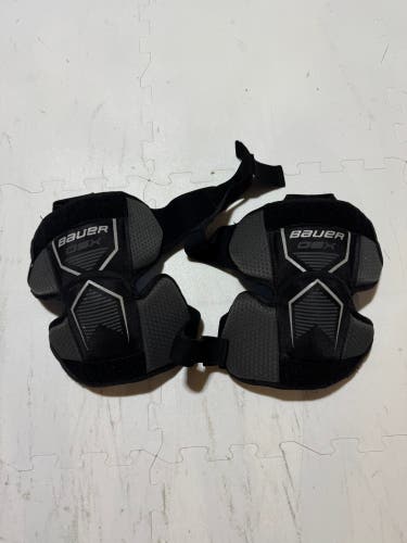 Bauer GSX goalie knee pads (Used)