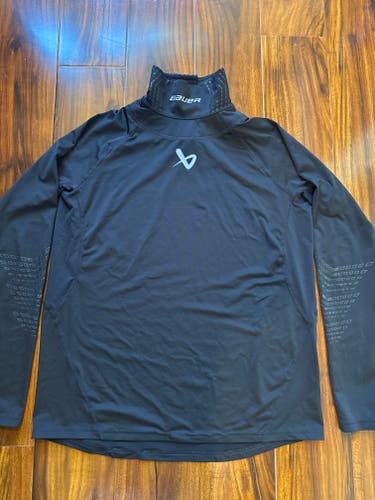 Senior Bauer worm once size M