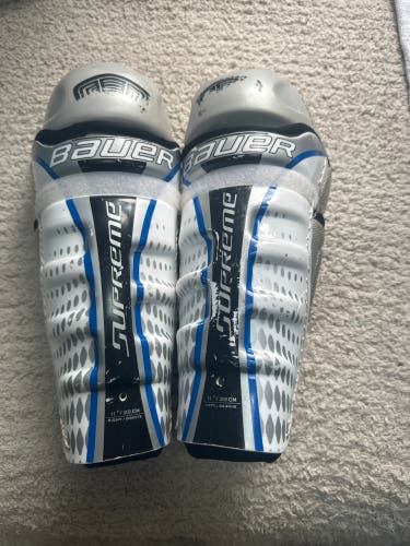 Bauer 11" Shin Pads (Used)