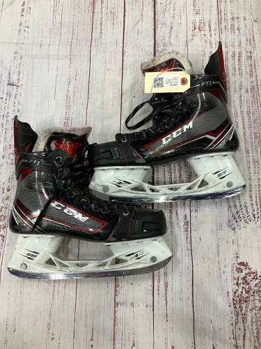 Senior CCM JetSpeed FT1 Hockey Skates Regular Width 9 (Used)