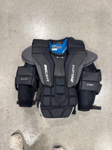 Intermediate Large Bauer Elite Goalie Chest Protector (Used)