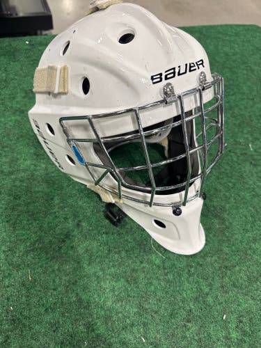 White Junior Bauer 930 Goalie Mask (Used) | S/M