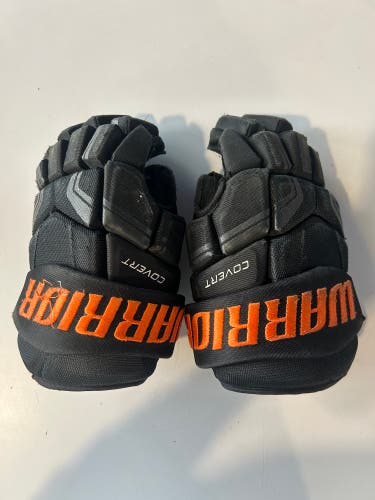 11" Junior Warrior Covert QRE4 Gloves