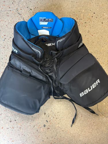 Black Junior Large/Extra Large Bauer GSX Hockey Goalie Pants (Used)