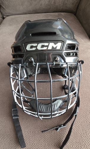 Small CCM Super Tacks X Helmet (Used)