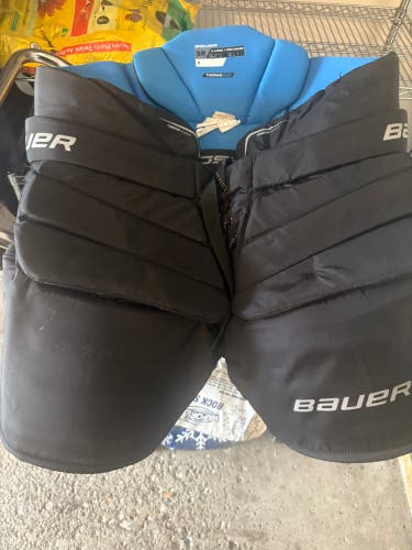 Senior Extra Large Bauer Elite Hockey Goalie Pants (Used)