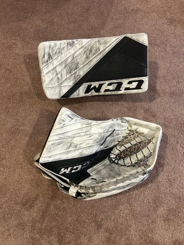 CCM Extreme Flex 5.9 Regular (Used)