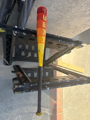 2025 Easton Hype Fire Composite USABat Certified Bat (-11) 16 oz 27" (Used)