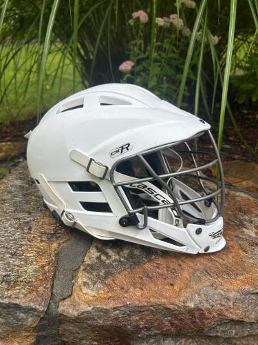 Cascade CS-R Youth Lacrosse Helmet White CSR