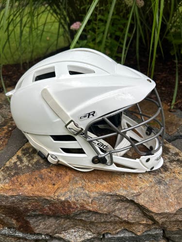 Cascade CS-R Youth Lacrosse Helmet White CSR