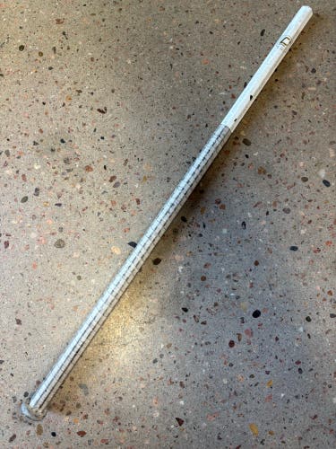 ECD Lacrosse Carbon Pro 2.0 Speed Shaft Used)