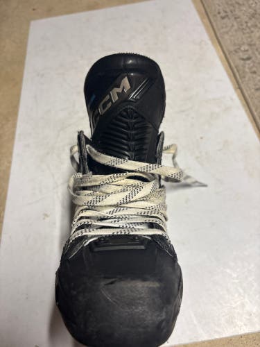 Black 2023 CCM JetSpeed FT680 Hockey Skates Regular Width 7.5 (Used)
