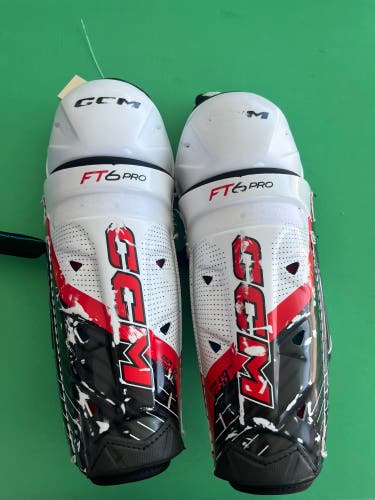 Junior CCM JetSpeed FT6 Pro Shin Pads 13" (Used)