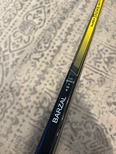 New Pro Stock Matthew Barzal 85 flex CCM AS3 Pro stick
