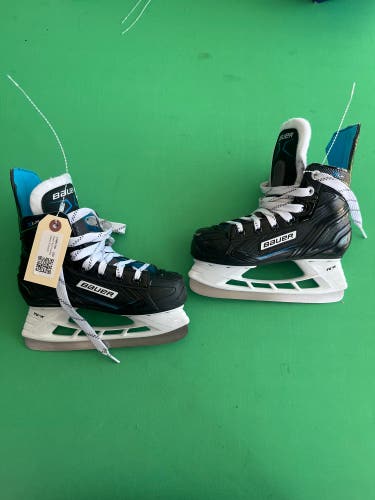 Bauer XLP Hockey Skates 12 (Used)