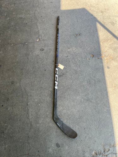 Intermediate CCM Ribcor Trigger 9 Pro Hockey Stick Right Handed 65 Flex (Used)