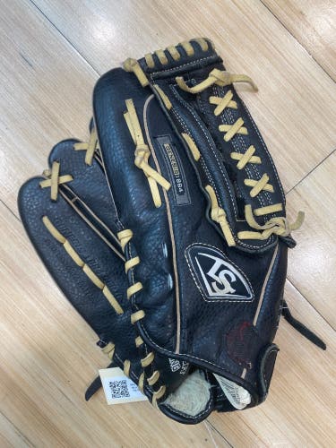 Black Louisville Slugger Genesis LH Softball Glove 13" (Used)
