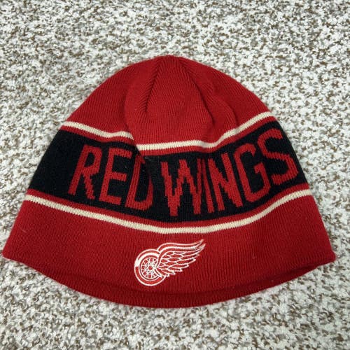 Detroit Red Wings Hat Beanie Mens One Size Red NHL Hockey Winter Knit Sports