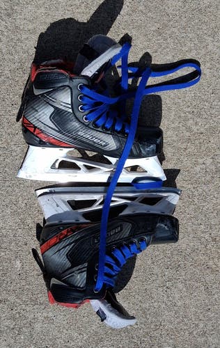 Bauer Vapor X2.7 Hockey Goalie Skates Regular Width Size 3 (Used)