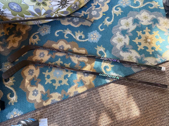 Intermediate Bauer Vapor Flylite Left Hand Hockey Stick P90TM 65 Flex (Used)