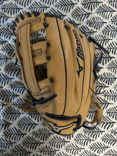 Mizuno Prospect Select LH Baseball Glove 11.5" (Used)