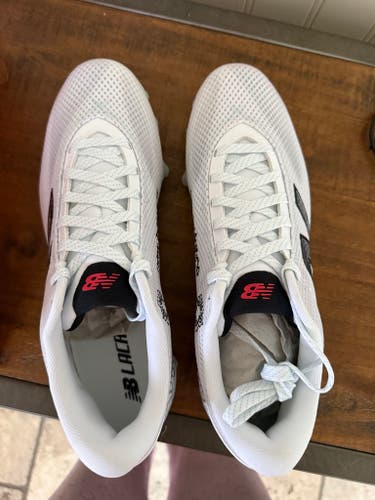NEW Size 10.5 (W 11.5) Adult Low Top Freeze 5 Lacrosse Cleats