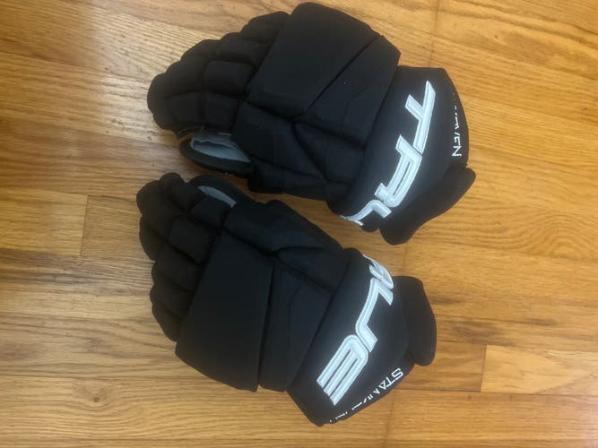 True Catalyst 9x Gloves 13" Pro Stock (New)