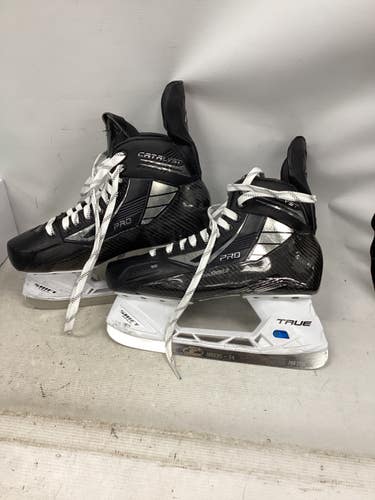 Used True CATALYST PRO Senior Hockey Skate Senior 9.5 11851-S000052535