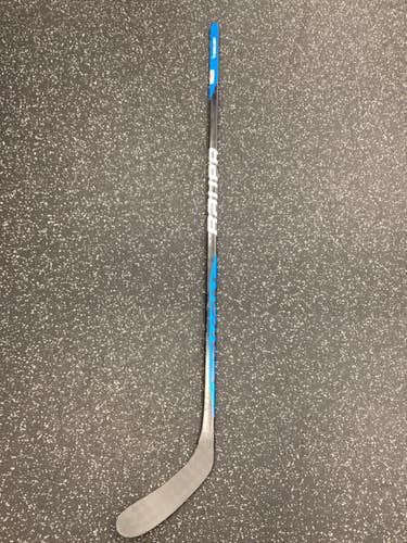 Used Bauer NEXUS PRO STOCK Senior One Piece Right 70 Flex 11851-S000052543