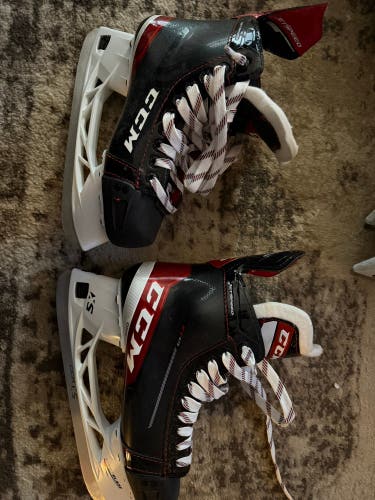 2021 CCM JetSpeed FT485 Hockey Skates Regular Width Size 6.5 (Used)