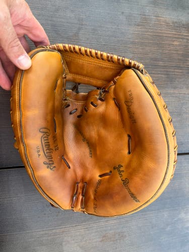 Rawlings RL 12  RH Catcher's Baseball Glove vintage amazing shape