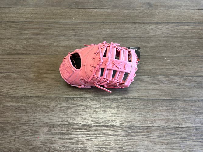 New Rawlings Heart of the Hide 13" First Base Mitt