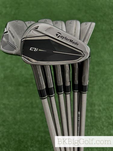 Taylormade Qi Gunmetal Black Iron Set 5-A / SteelFiber i70 Regular Graphite