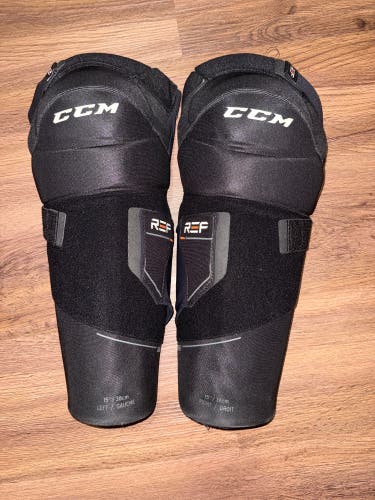 CCM Referee Shinguard size 15 (Used)