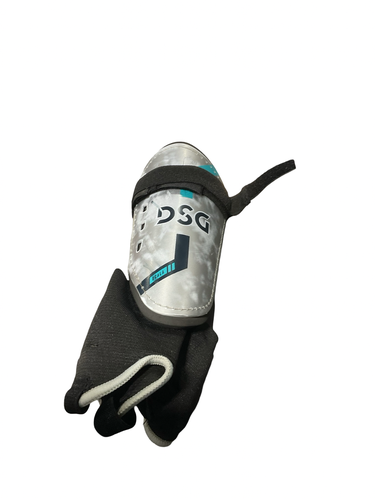 Used Dsg Soccer Shin Guards Junior Grey LG 11834-S000057258
