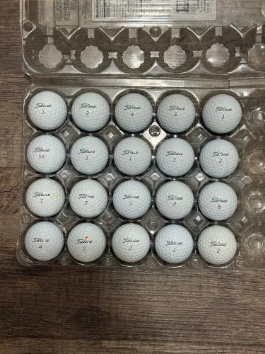 20 Titleist Pro V1x Golf Balls - 5A MINT CONDITION ONLY