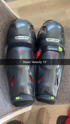 Intermediate Bauer 13" Shin Pads (New)