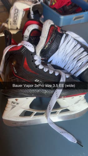 2021 Bauer Vapor 3X Pro Hockey Skates Extra Wide Width Size 3.5 (Used)