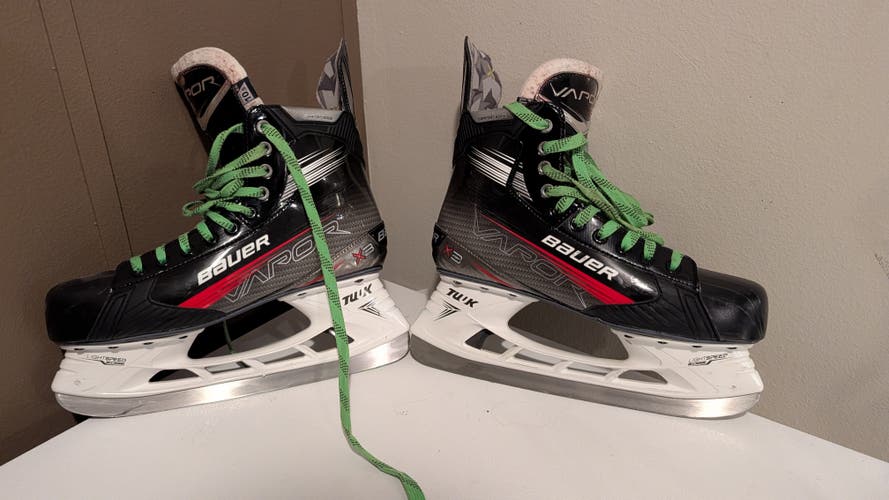 Bauer Vapor 3X Hockey Skates Extra Wide Width 10.5 (Used)