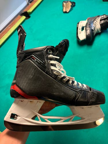 2023 CCM JetSpeed FT6 Pro Hockey Skates Regular Width Pro Stock 8.5 (Used)