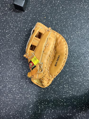 Used Easton EX300 BB/SB First Base RH Throw Brown 12 1/2" 10743-C000495307