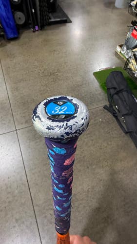 Used Louisville Slugger ATLAS BB/SB High School -3 Bat 32" 11605-S000227668